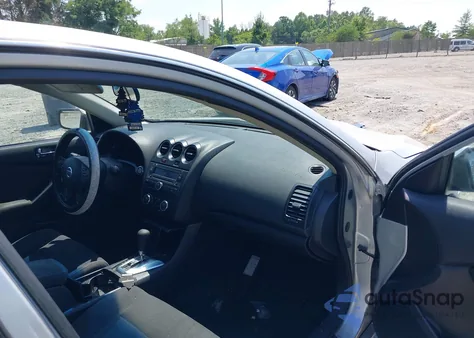 2011 Nissan Altima 2.5 S z USA, uszkodzony, nr VIN 1N4AL2AP5BN489235